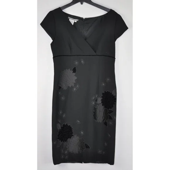 Maggy London | Dresses | Maggy London Cap Sleeve Women Sz Cocktail Dress  Black Floral Wlining Lbd Euc | Poshmark